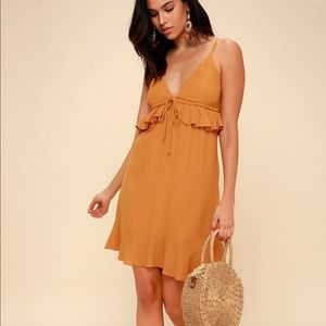 NWT golden ruffle shift dress